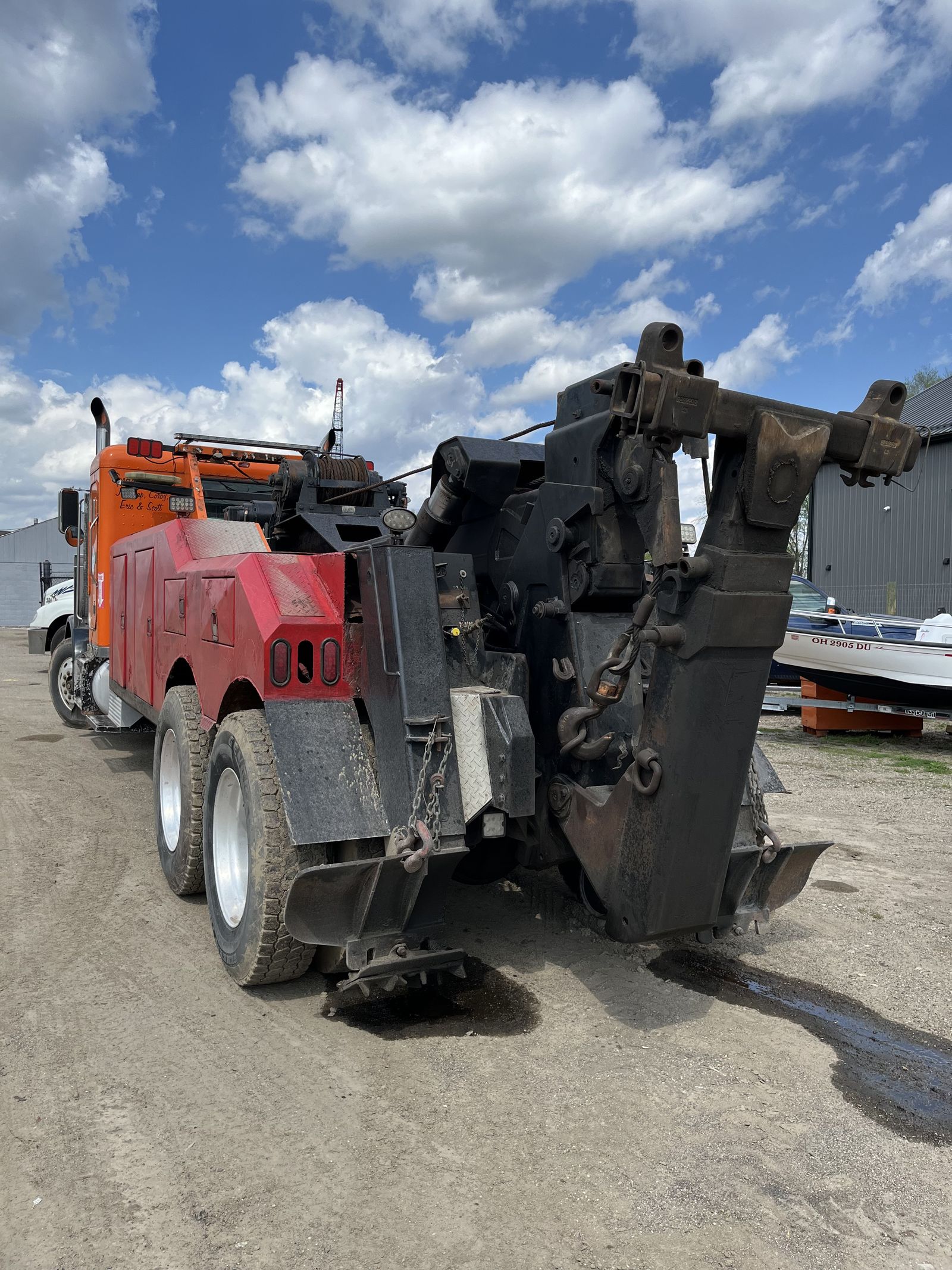50-ton Peterbilt heavy wrecker